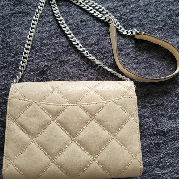 TORY BURCH Willa Chain Wallet アイボリー 16816_source_1699343690__70627